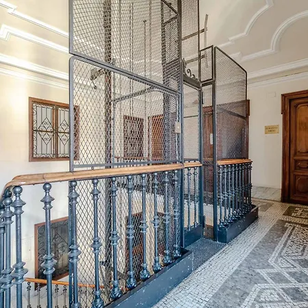 Apartamento Guesthost-elegant X3- 600m From Porta Nuova Turín